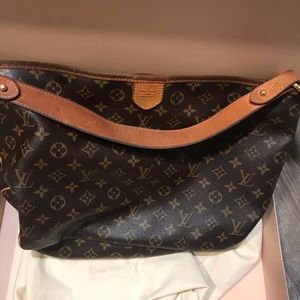 💕Sold💕Louis Vuitton Delightful MM Shoulder Bag